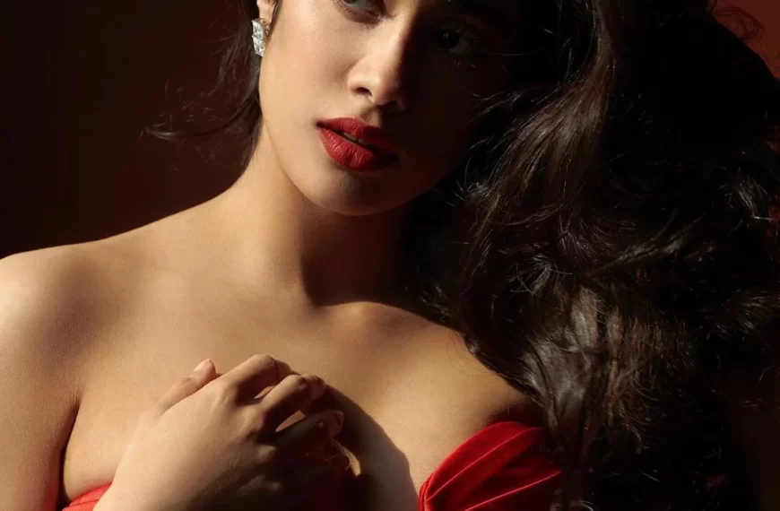 Janhvi Kapoor HD Photos